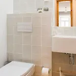 Apartamento Breath-taking River & View Stunning 3 Bedrooms & 3 Bathrooms With Ac Alfama Castle District 1st Floor