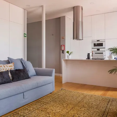 Breath-taking River & View Stunning 3 Bedrooms & 3 Bathrooms With Ac Alfama Castle District 1st Floor Apartmán